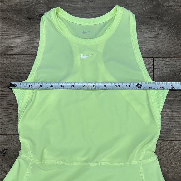 Nike Victory Summer Tennis Mini Dress Volt Lime Yellow Racerback Size XS - Picture 7 of 10